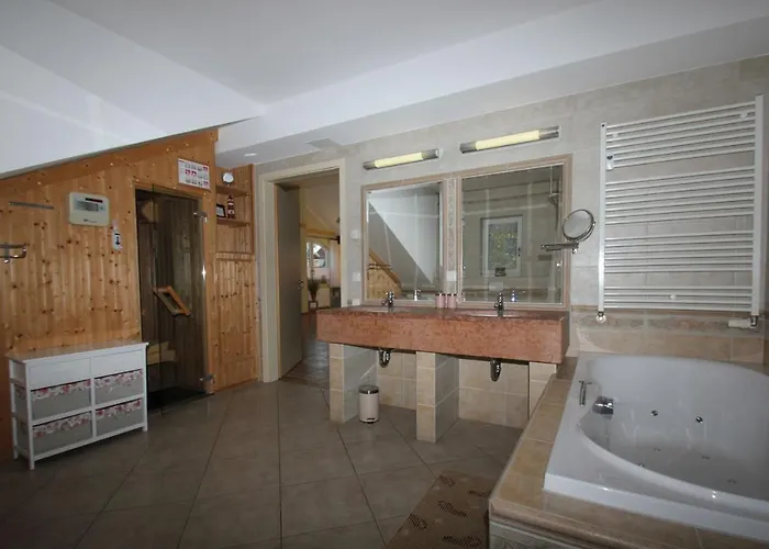 דירה Wauzi 09 באבה